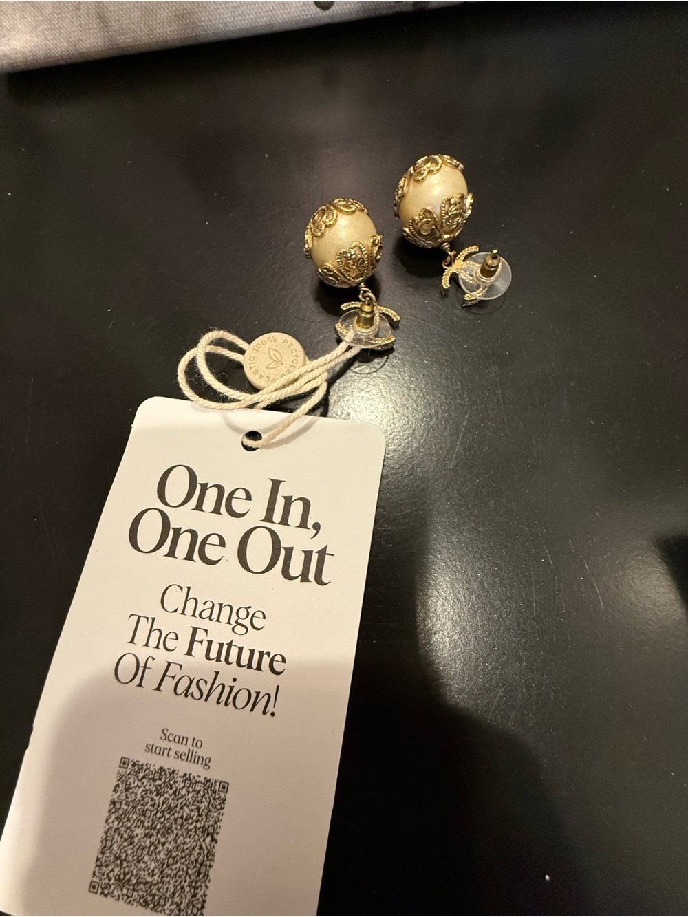 CHANEL Gold Tone Filigree CC Drop Earrings with Ivory Pearl - Picture 5 of 7